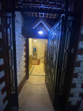 3 bed rooms apartment in Elmohandesen